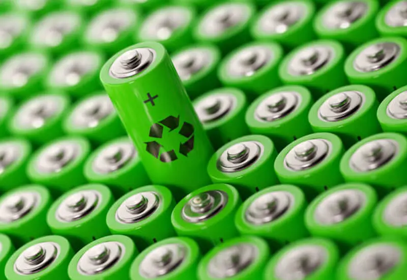 大容量软包锂电池设计中的安全特性
